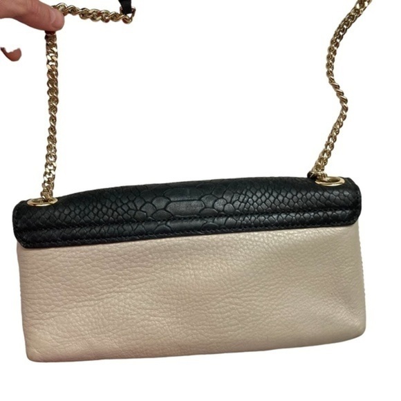 Kate spade black and creamy white leather bow crossbody bag - Picture 4 of 13